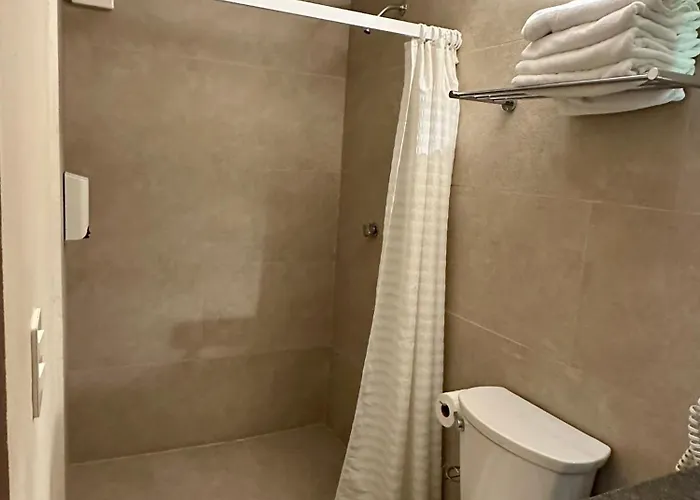 Casa Raffaello 4*