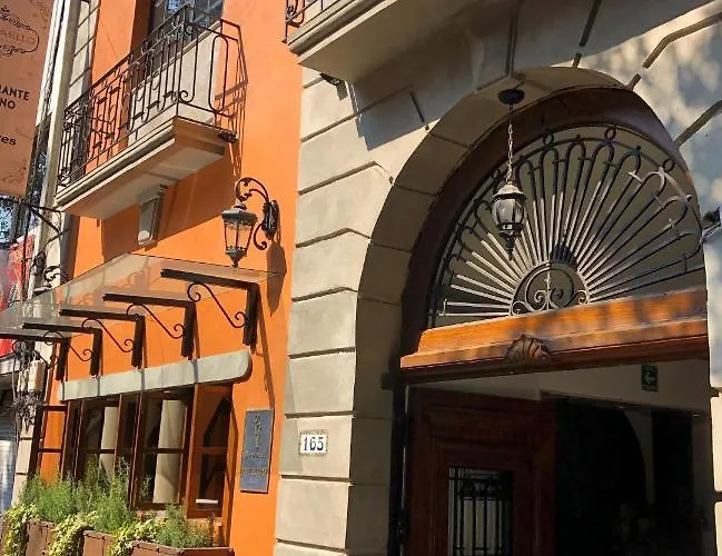 Casa Raffaello Pensión 4*